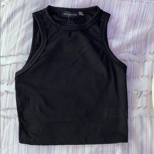 black crop tank top